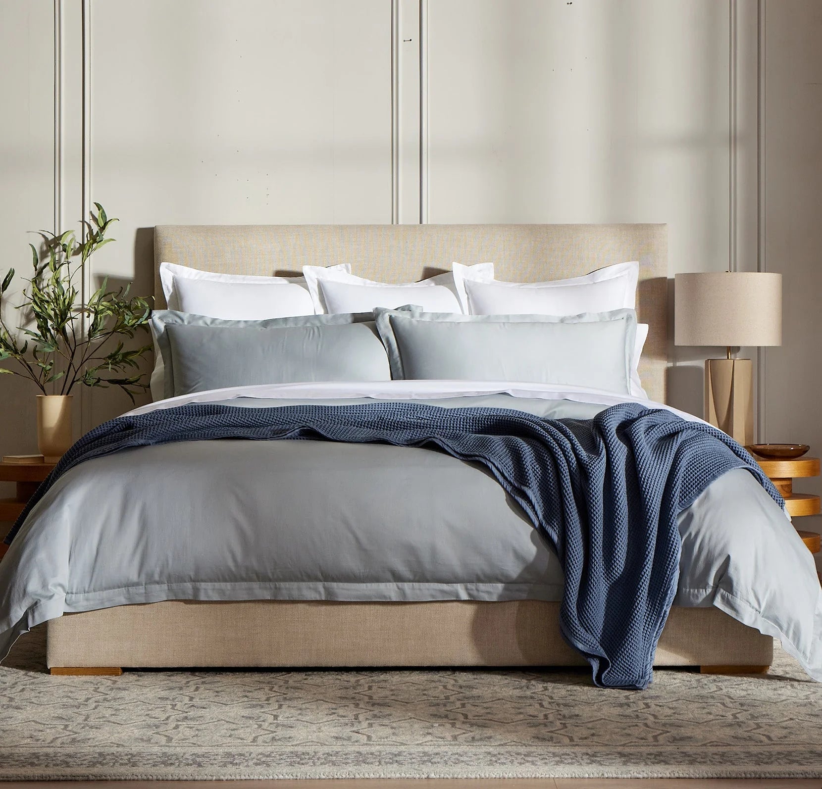 Boll & Branch - Signature Hemmed Duvet Set - Shore (Pre-Order)