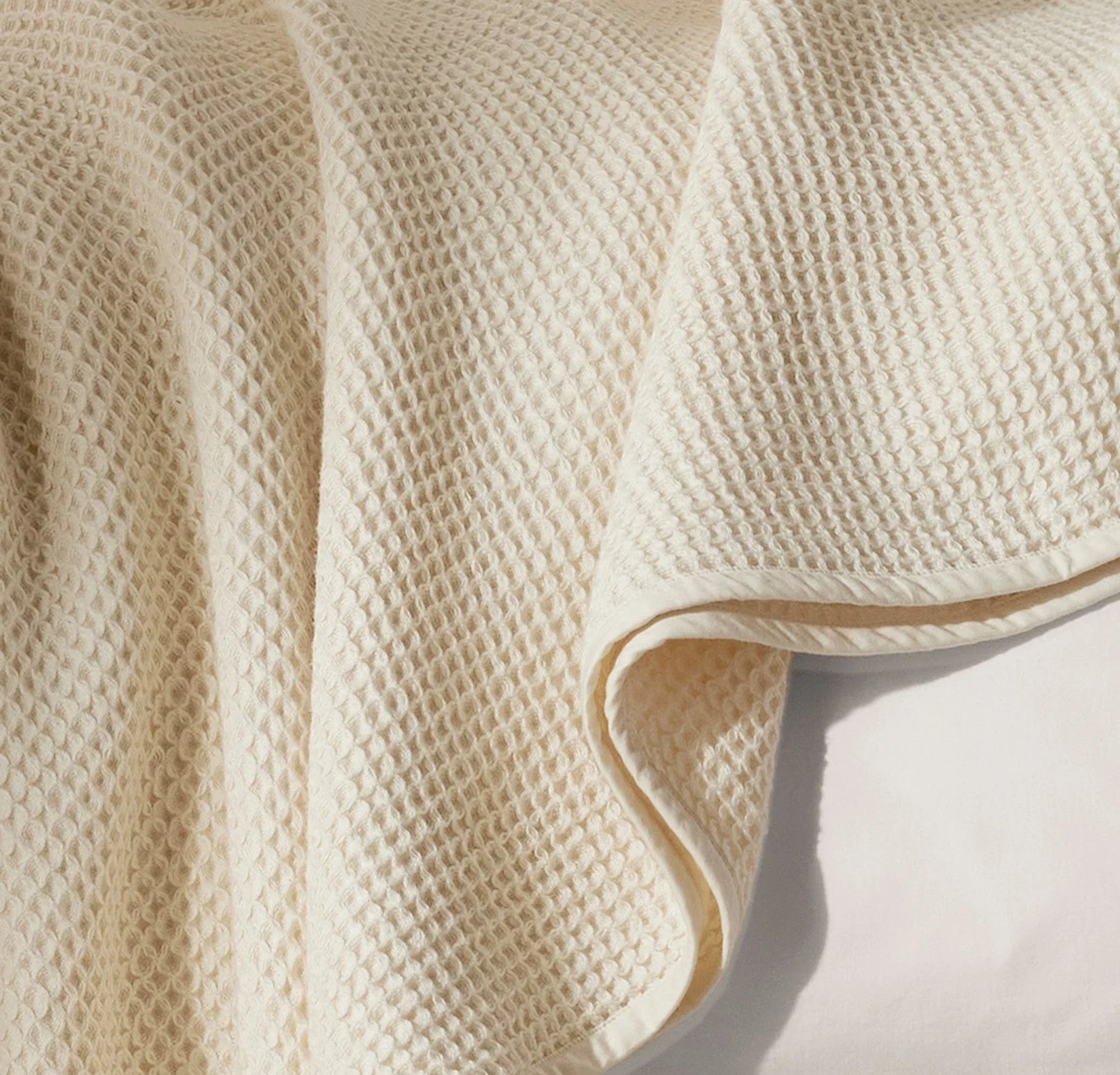 Boll & Branch - Waffle Bed Blanket - Natural (Pre-Order)