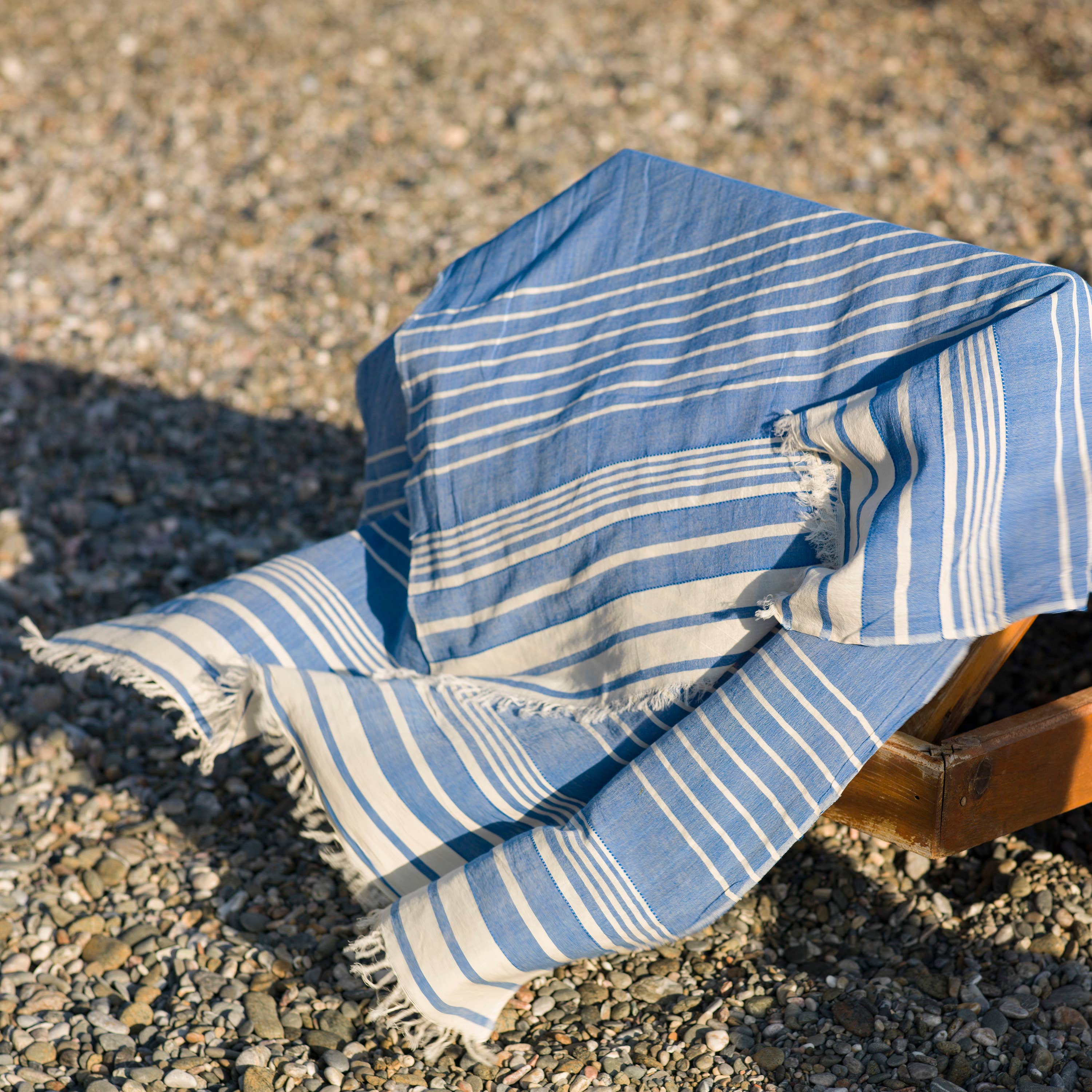 loom.ist - Helen Turkish Beach Towel: Navy