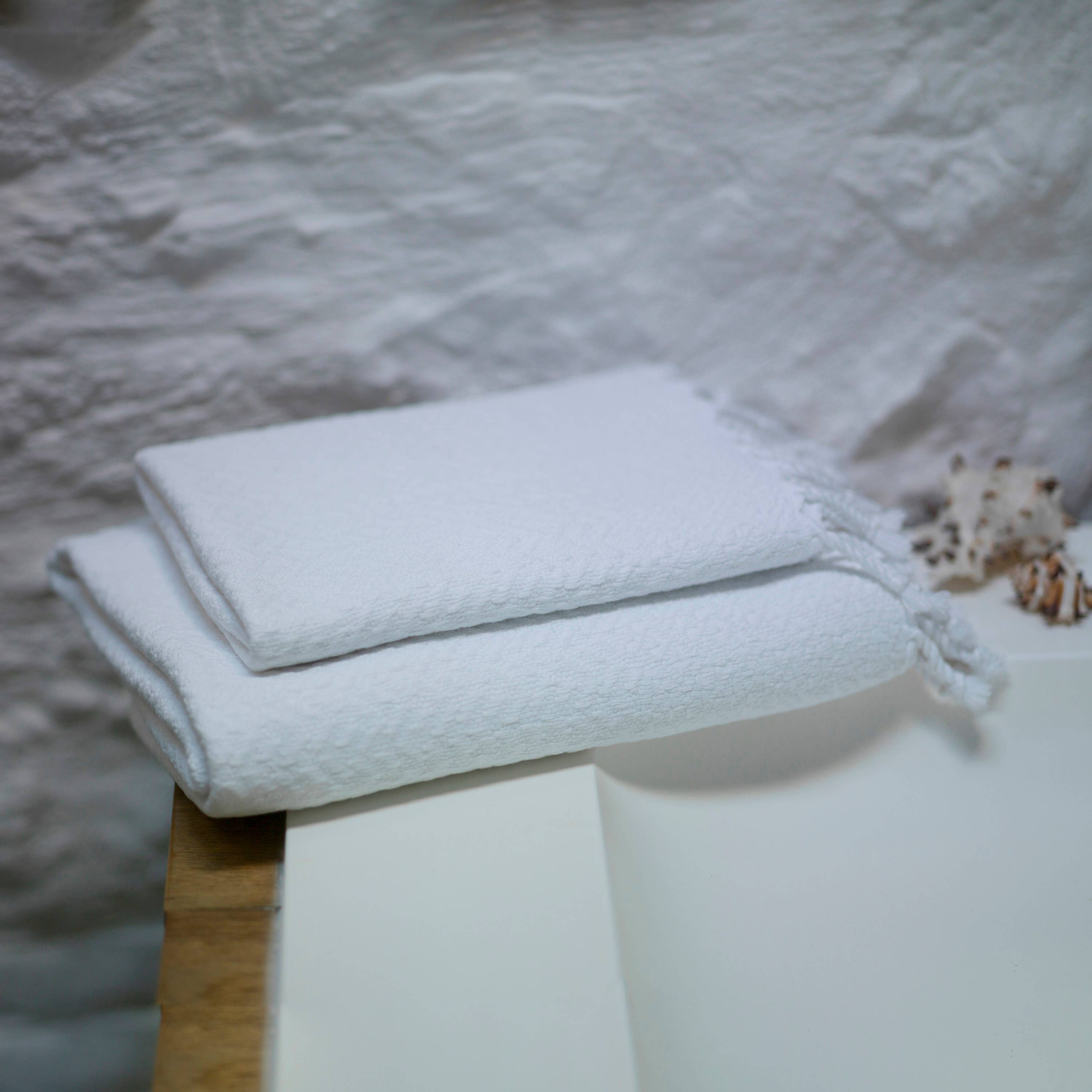 loom.ist - Spa Hand Towel: White