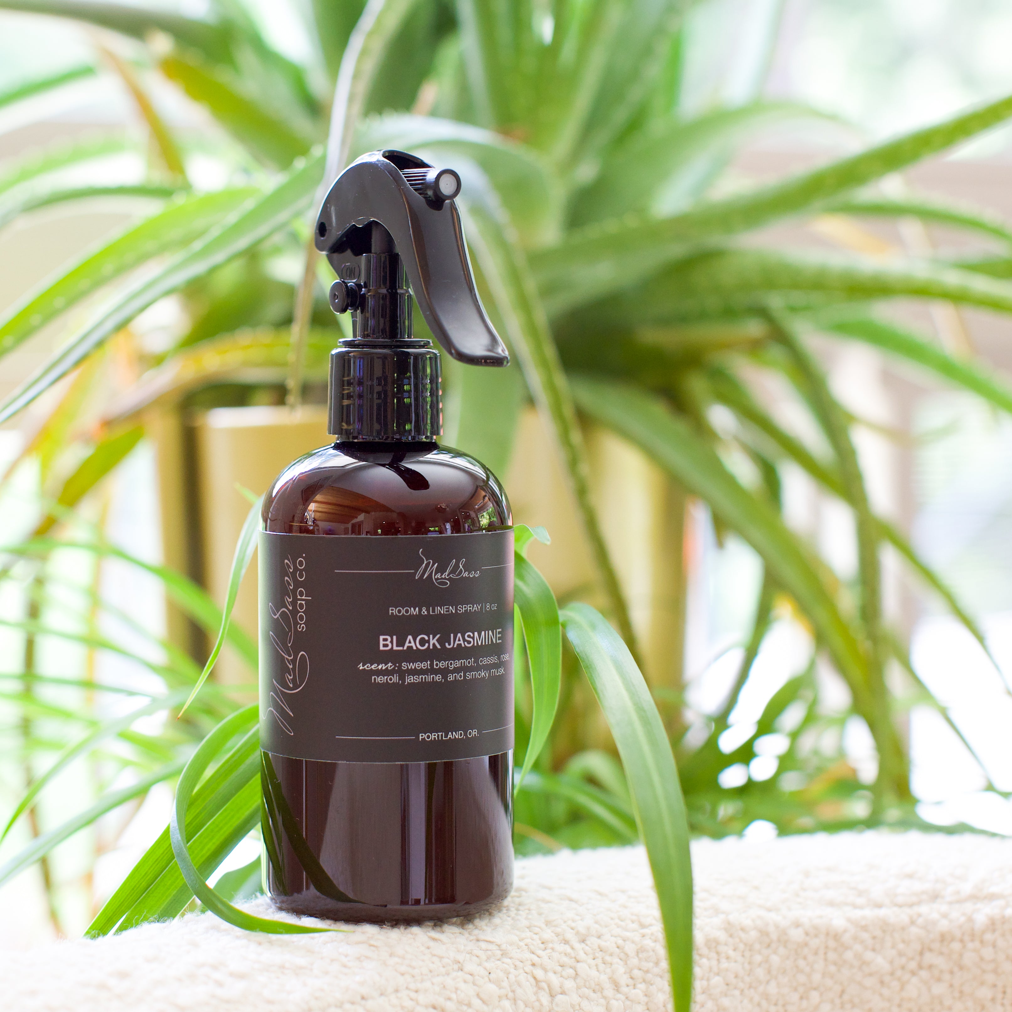 Black Jasmine - Room & Linen Spray (Odor Neutralizing)
