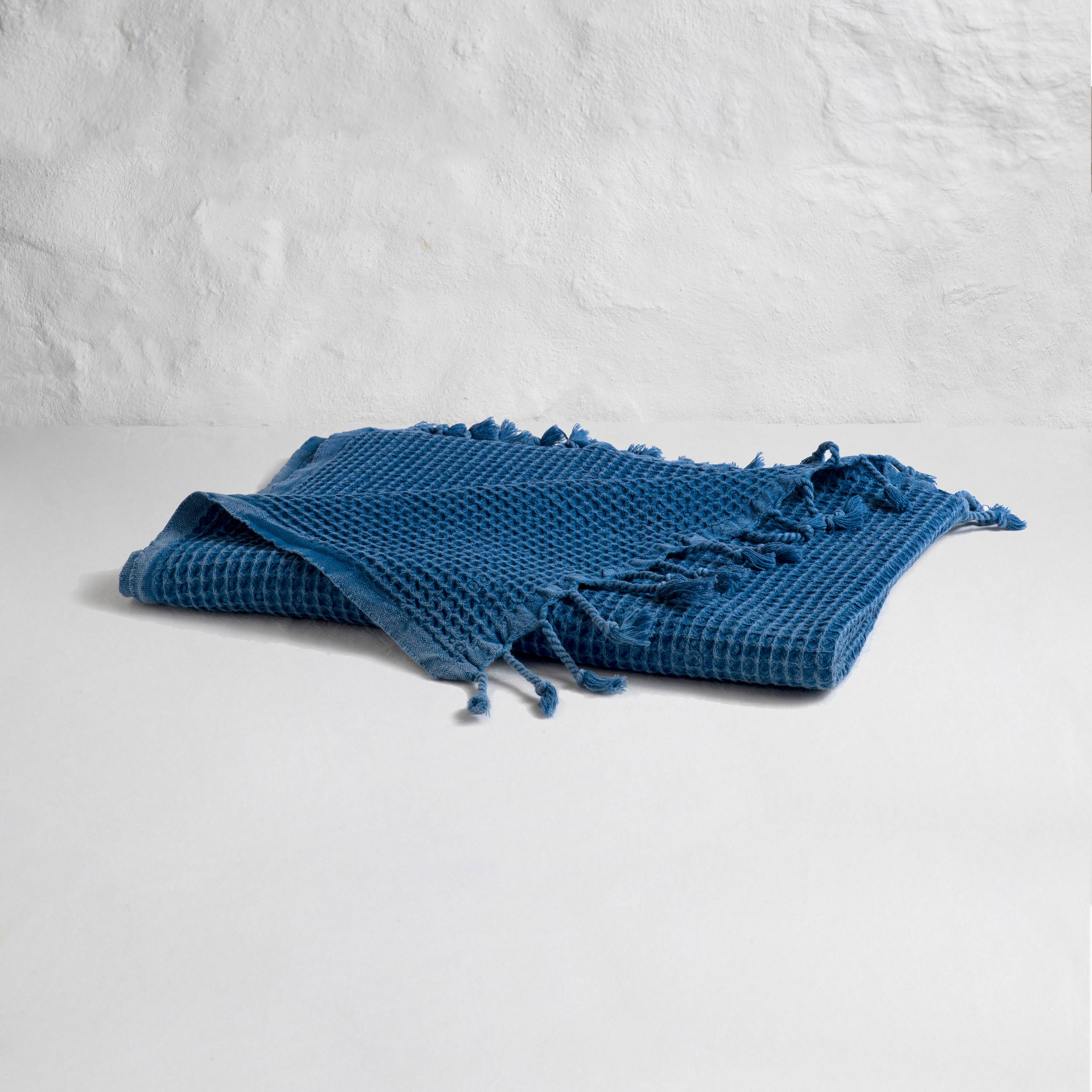 loom.ist - Waffle Bath Towel: Greyblue