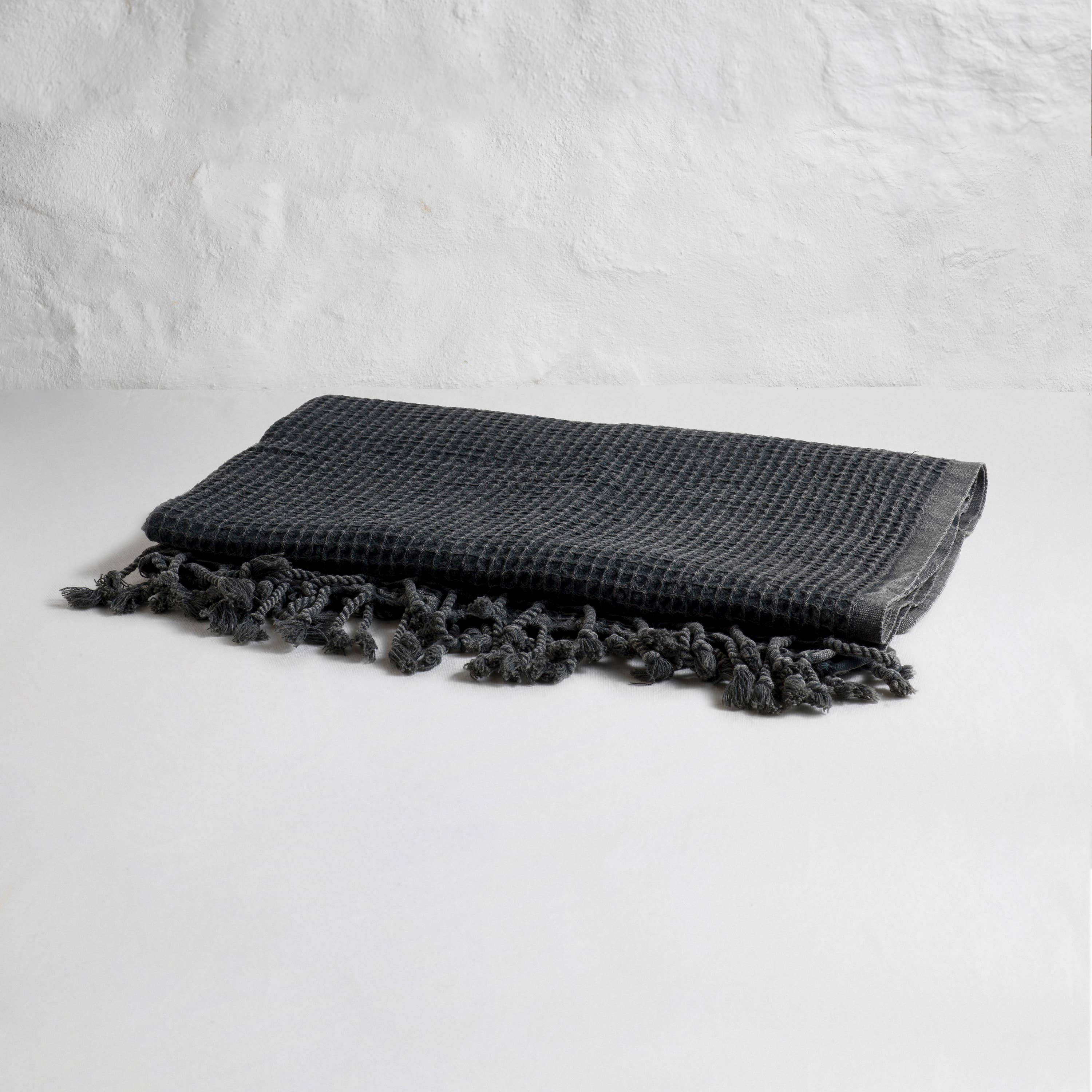 loom.ist - Waffle Bath Towel: Lightgrey