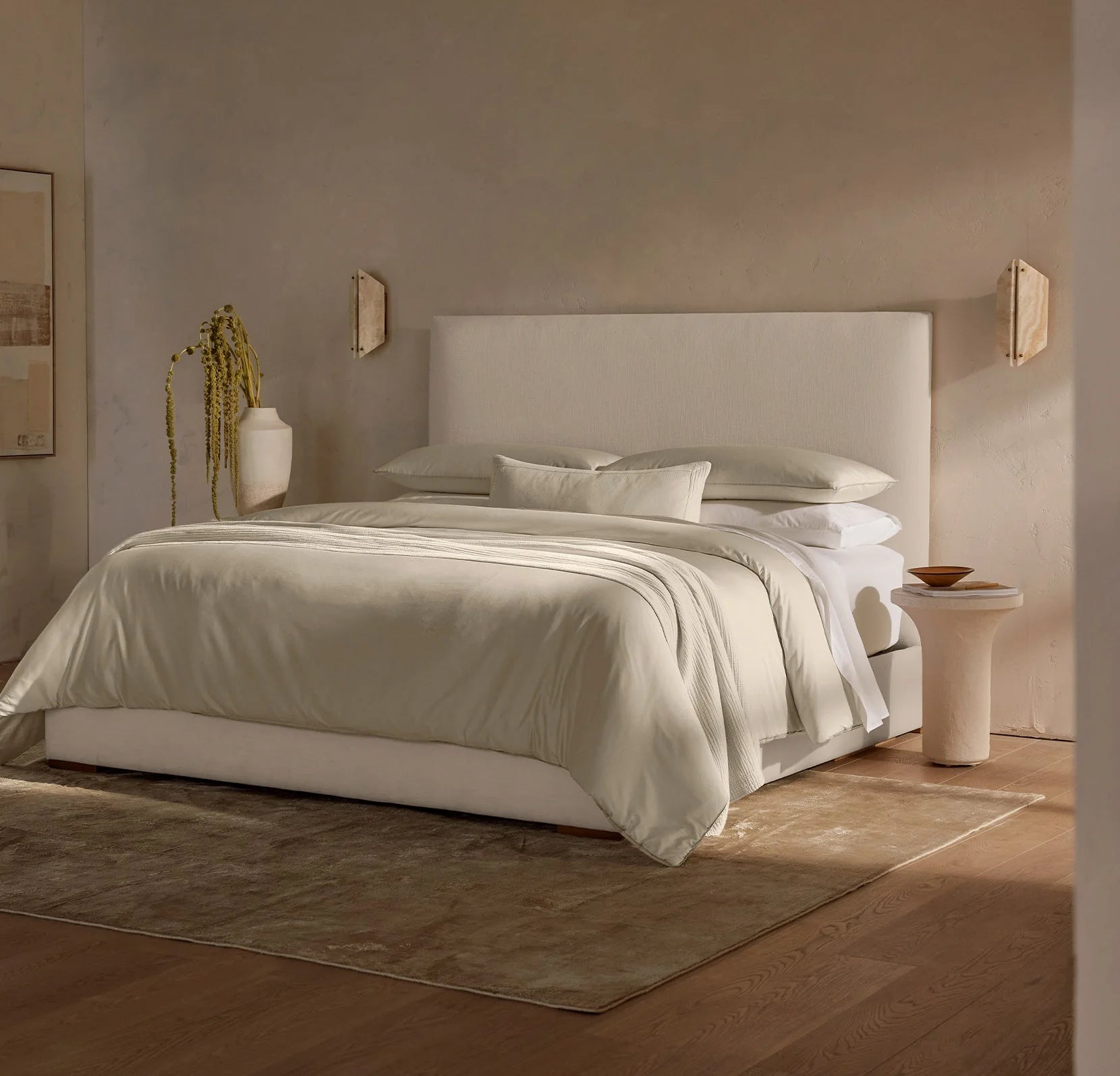 Boll & Branch - Signature Comforter Set - Sand (Pre-Order)