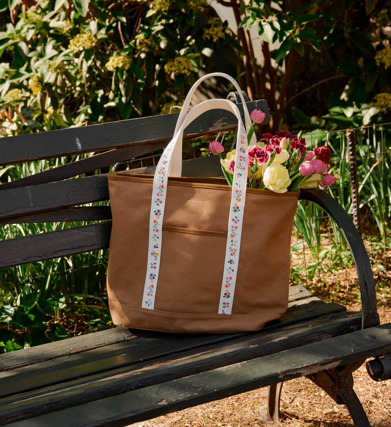 Rifle Paper Co. - Ditsy Dahlia Canvas Tote Bag