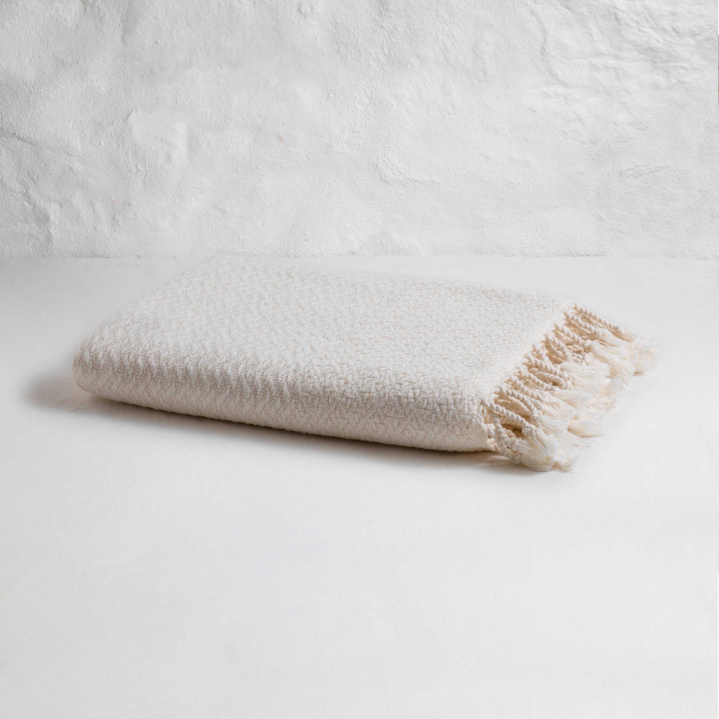 loom.ist - Spa Bath Towel: White