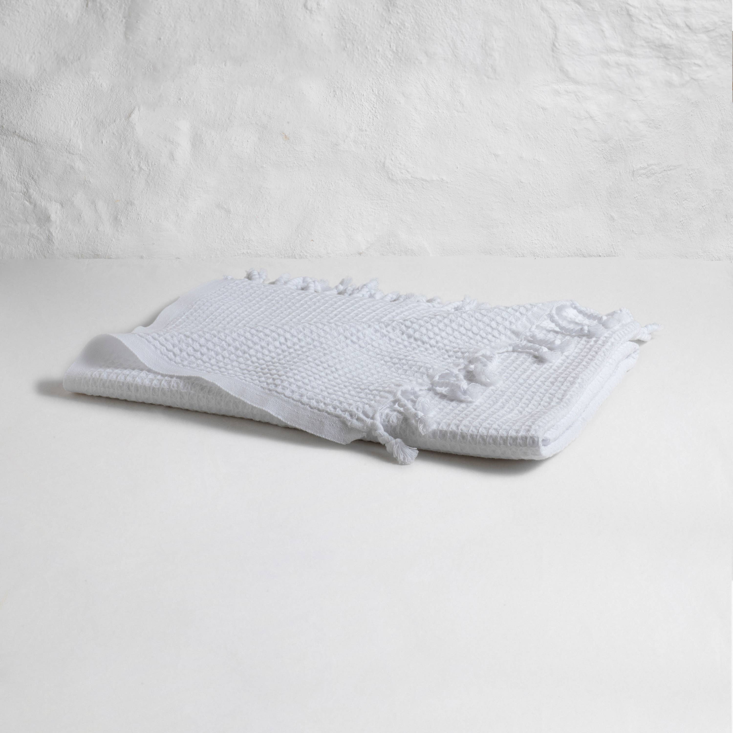 loom.ist - Waffle Bath Towel: Lightgrey