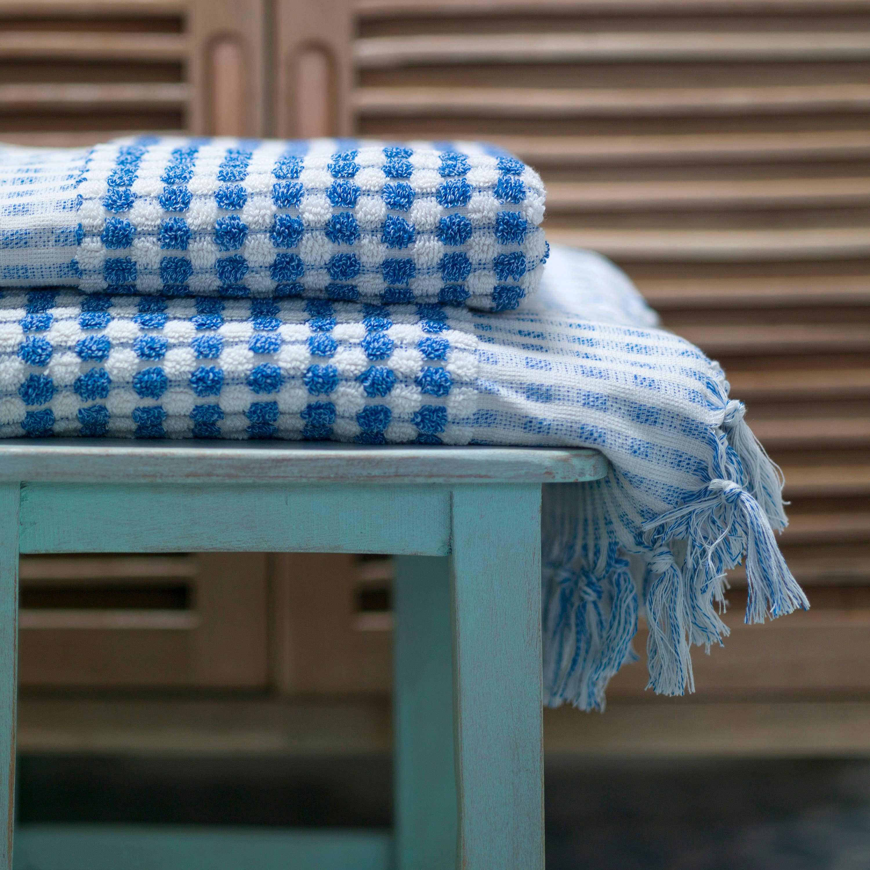 loom.ist - Dotted Terry Bath Towel: Marine