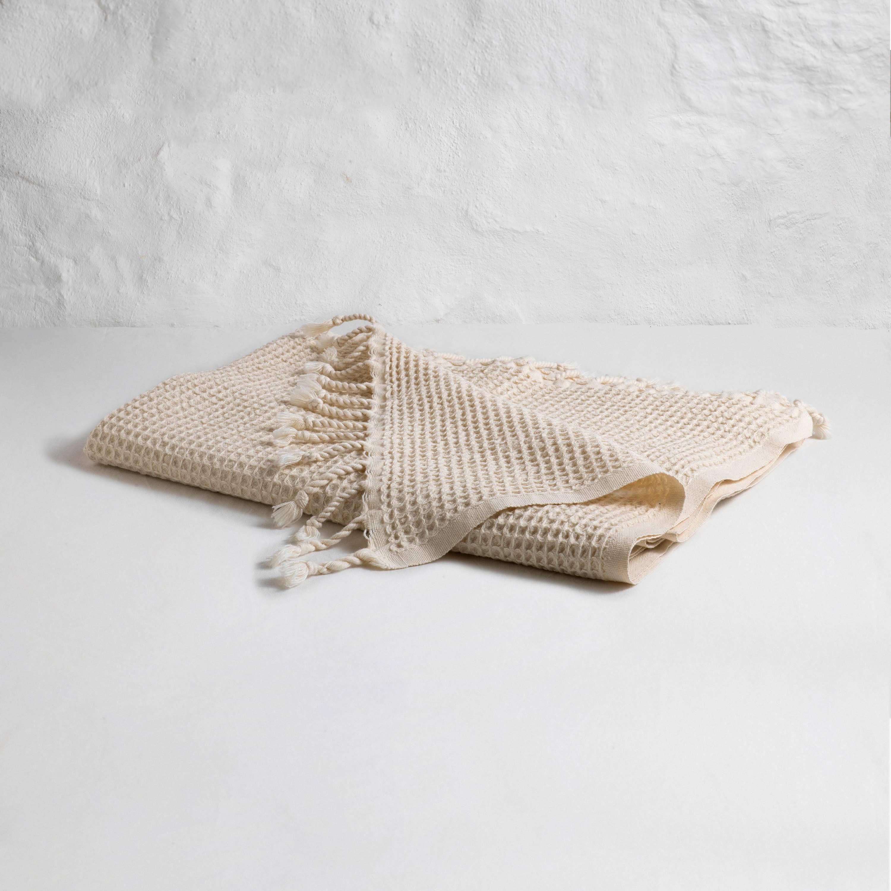 loom.ist - Waffle Bath Towel: Lightgrey