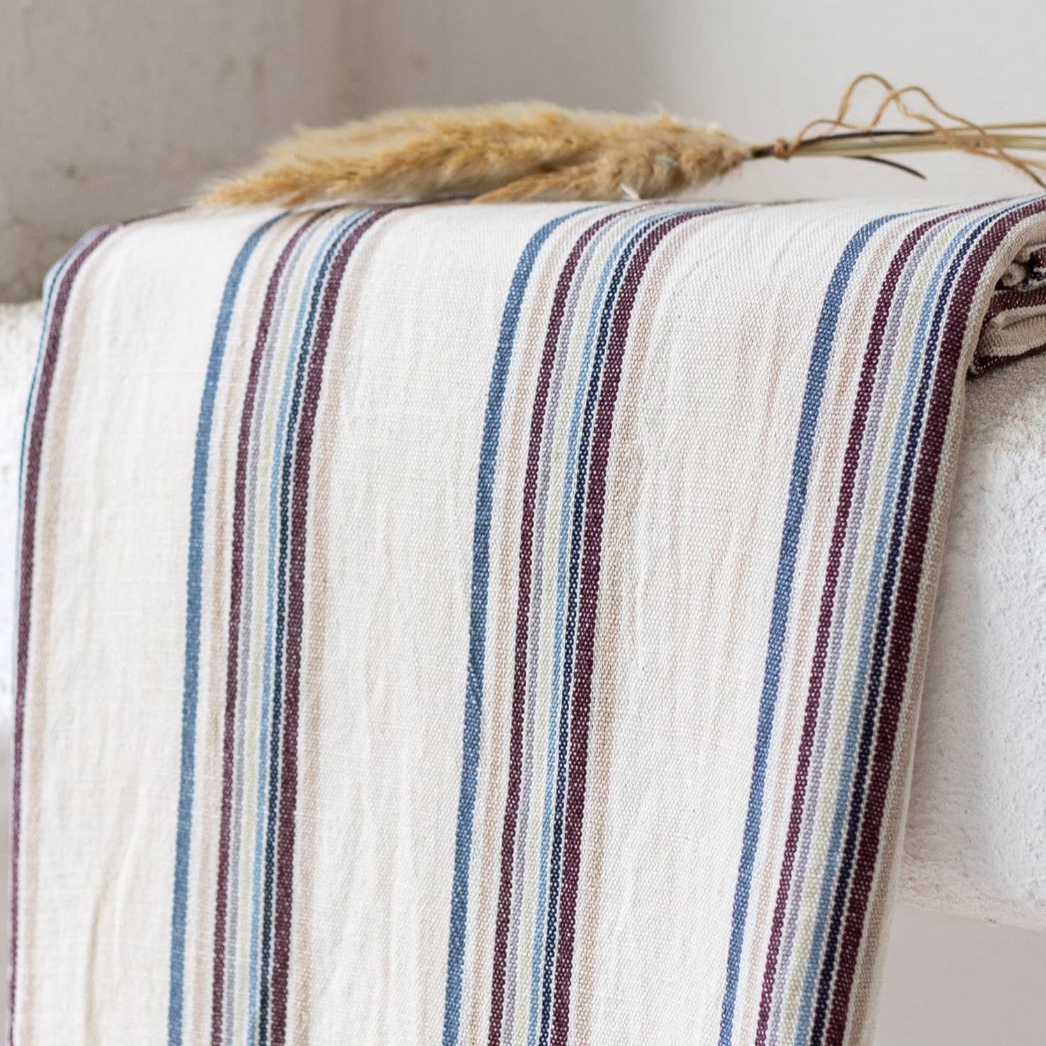 Kikoya - Mid Weight Vintage Beach Towel - Red Stripe