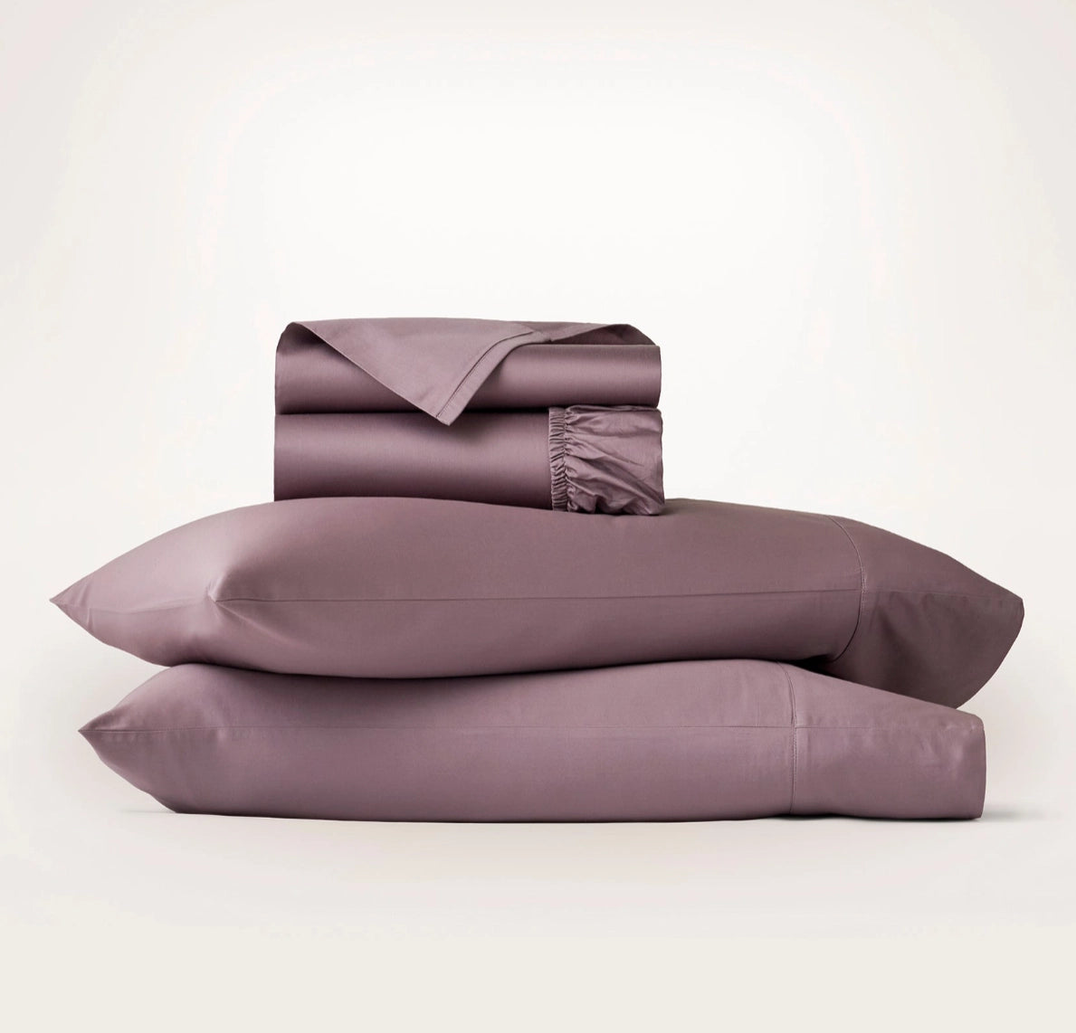 Boll & Branch - Signature Hemmed Sheet Set - Plum (Pre-Order)