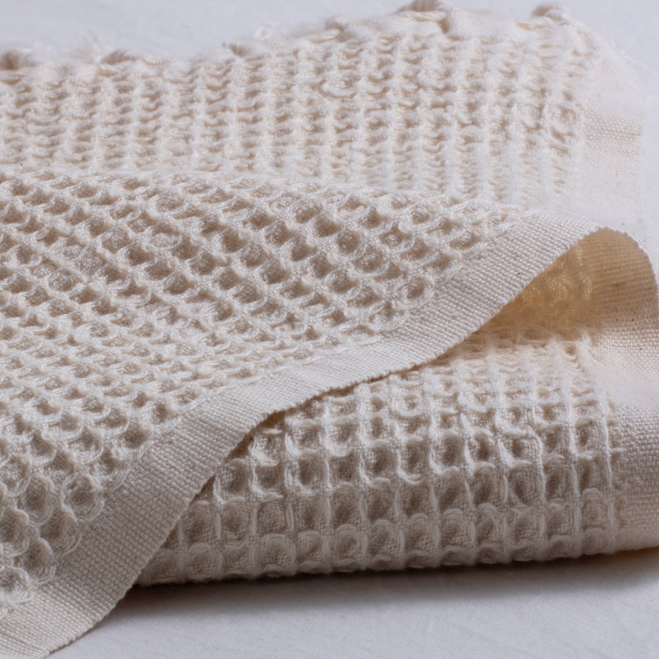 loom.ist - Waffle Bath Towel: White