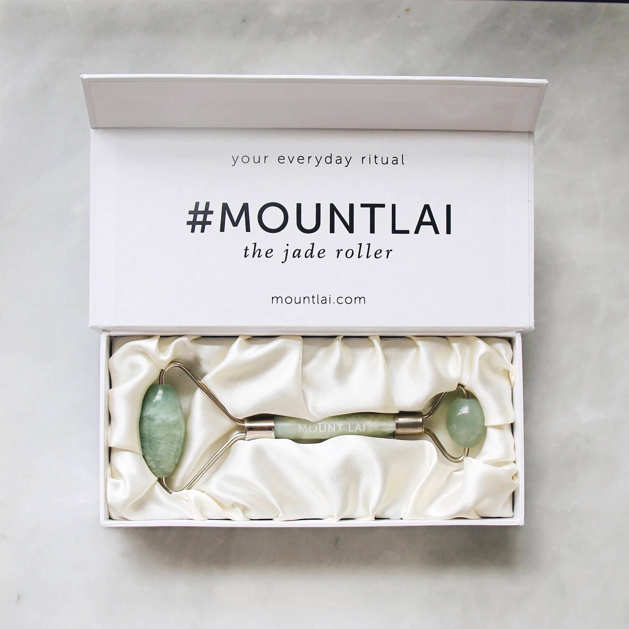 Mount Lai - The De-Puffing Jade Facial Roller