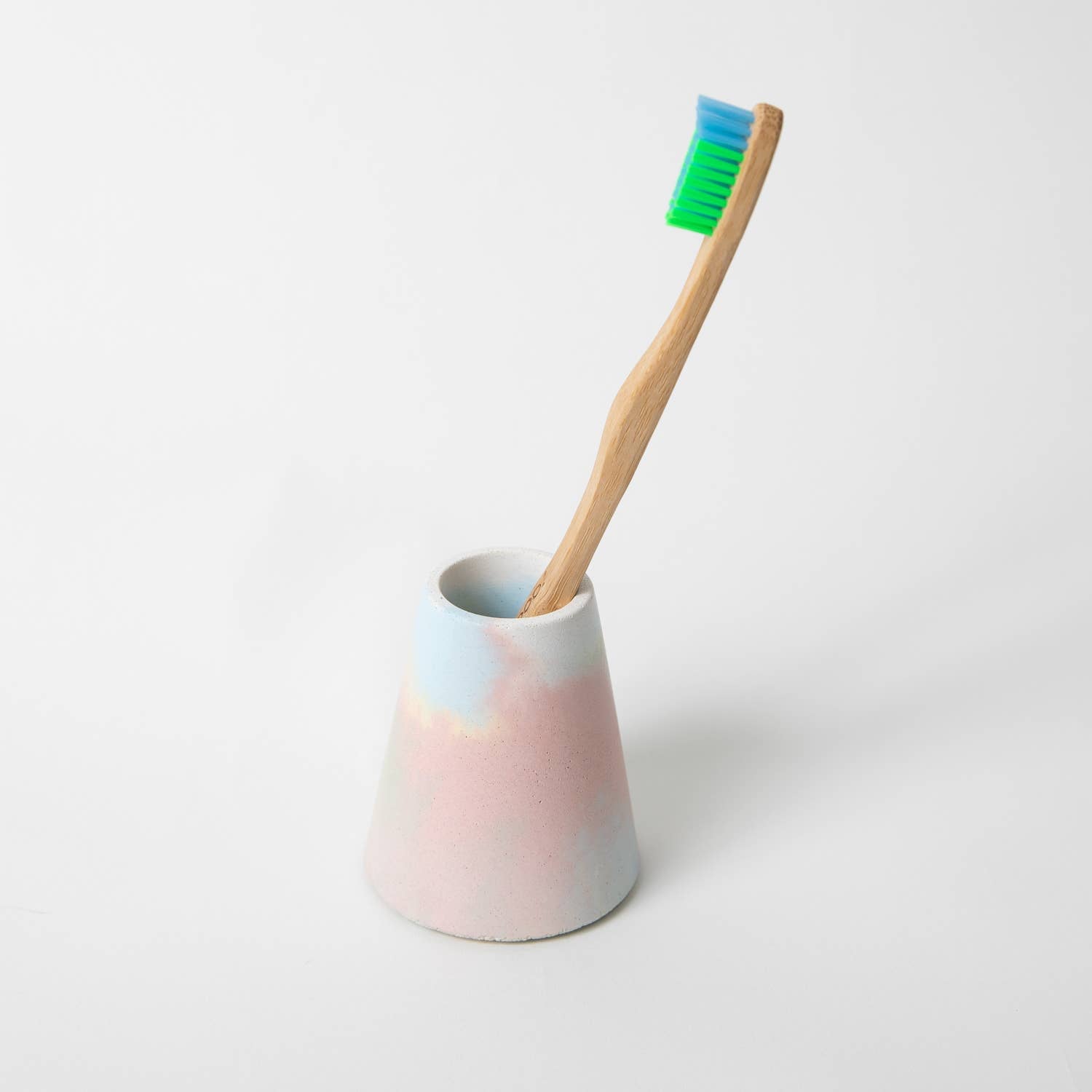 pretti.cool - Toothbrush Holders (Jawbreaker)